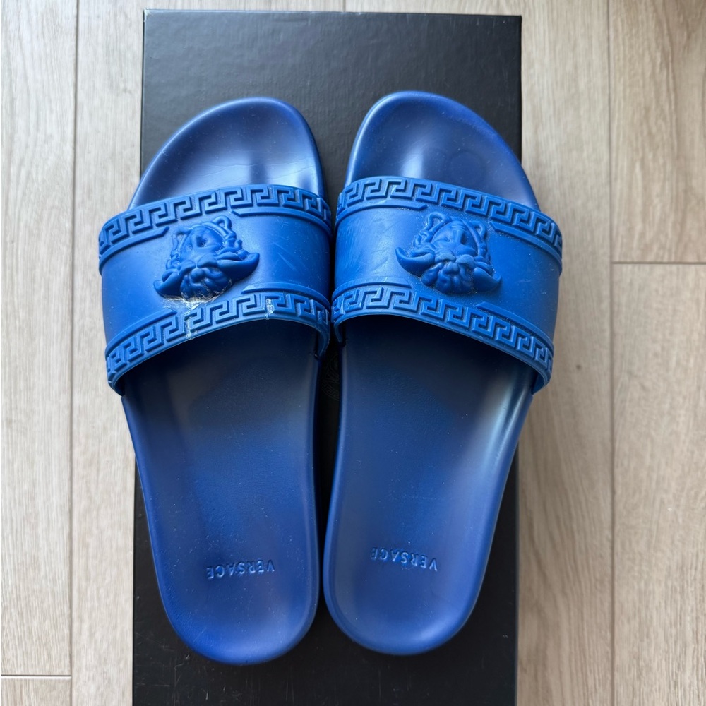 Versace Royal Blue Medusa Logo Slides